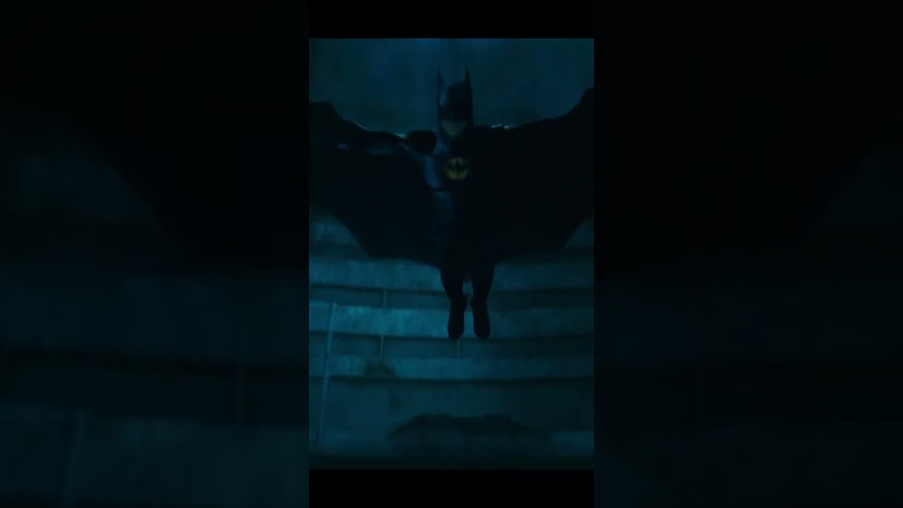 Every Batman Fan During Flash Trailer
