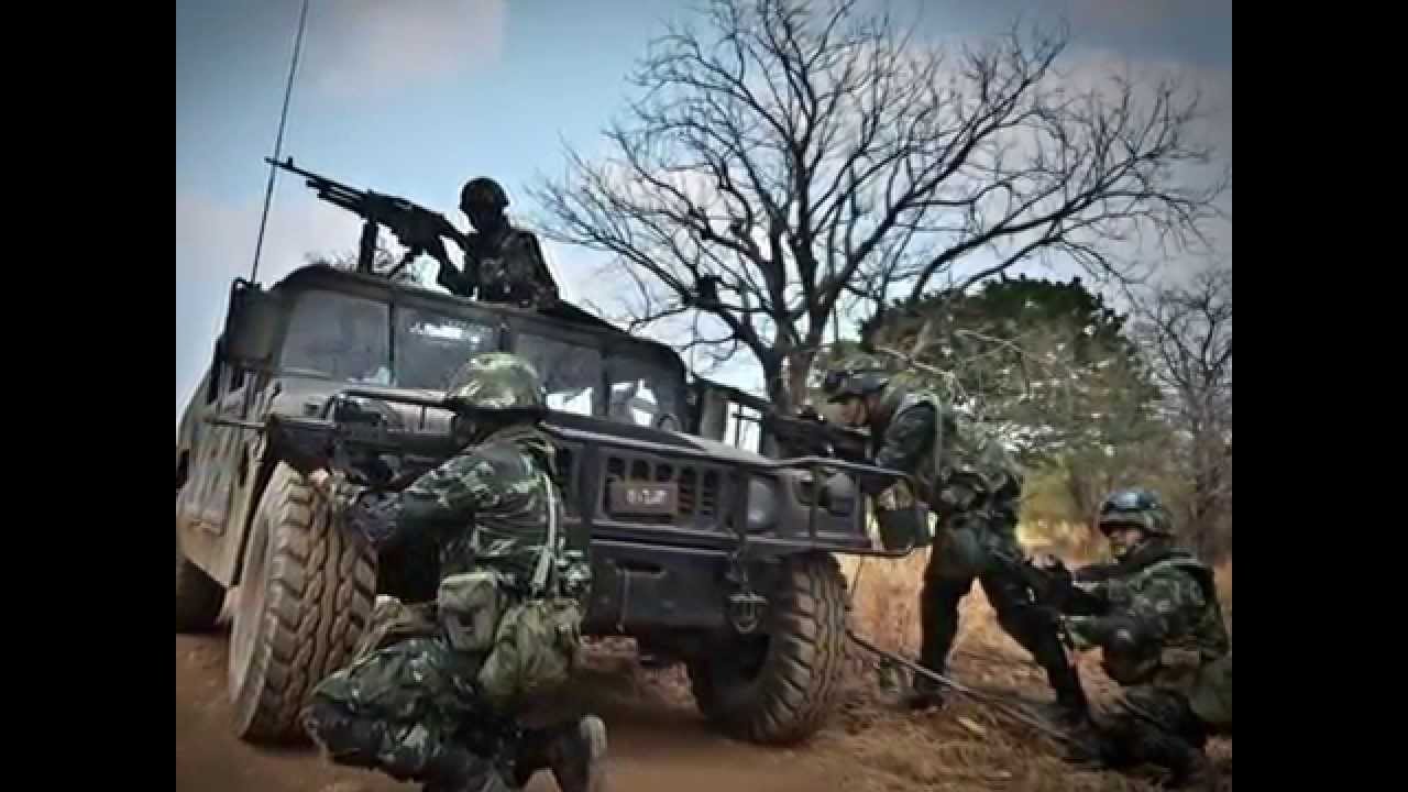 ปืนใหญ่ขนาด 105 มม., ทหารปืนใหญ่ฝึกซ้อมรบเป็นหน่วยกองพัน ประจำปี 2557