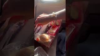 Обзор еды в самолётах компании Azur Airlines