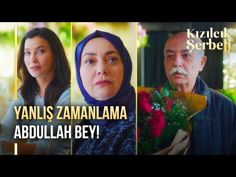 Pembe, Abdullah'ı Alev'e gül getirirken yakaladı! | Kızılcık Şerbeti 6. Bölüm