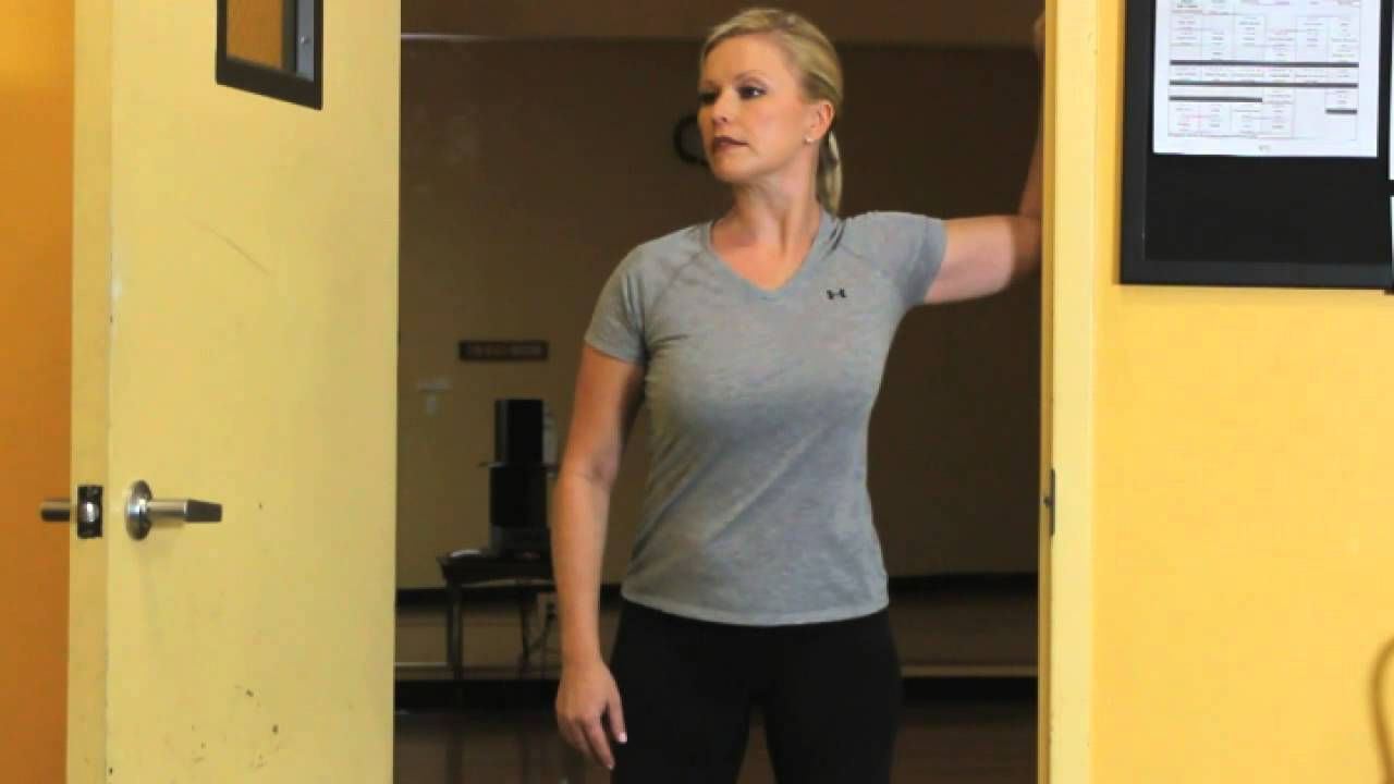 Stretching the Subscapularis in a Door Frame YouTube