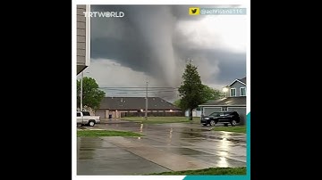 Destructive tornado rips through parts of Kansas