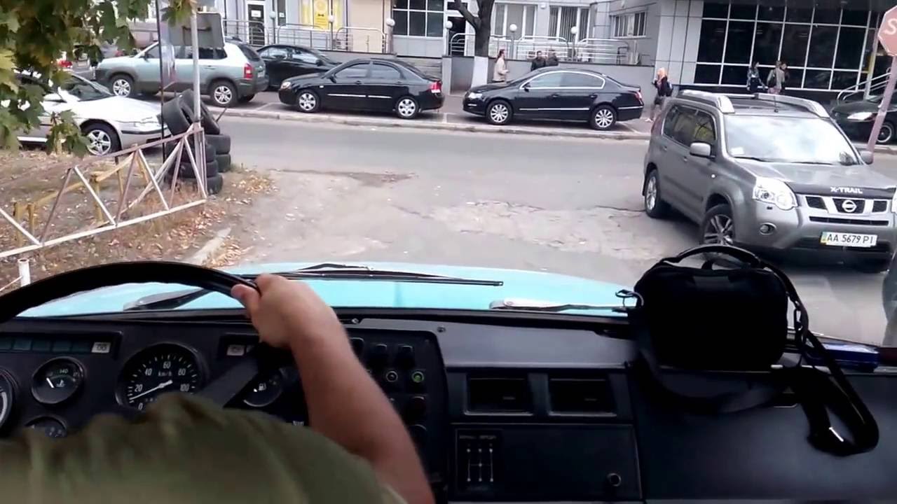 Учебная езда на автомобиле