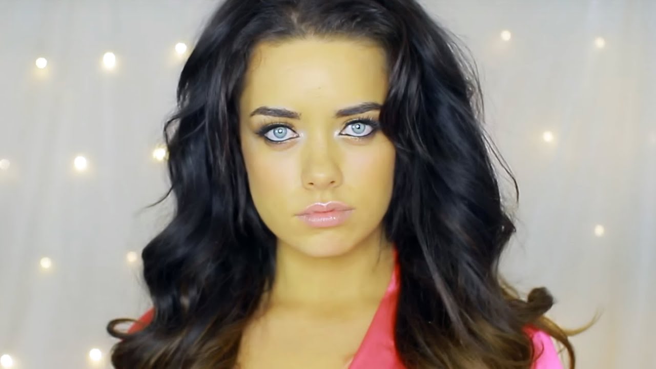 Adriana Lima Makeup Tutorial beautycon