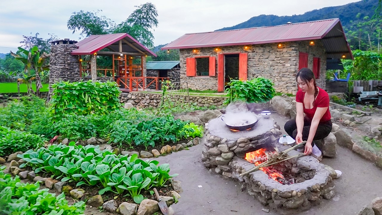 Building a Stone Outdoor Kitchen & BBQ Grill - Cooking Dinner on My New Stov