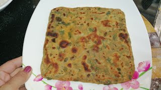 Methi Paratha (Fenugreek leaves filled paratha) recipe