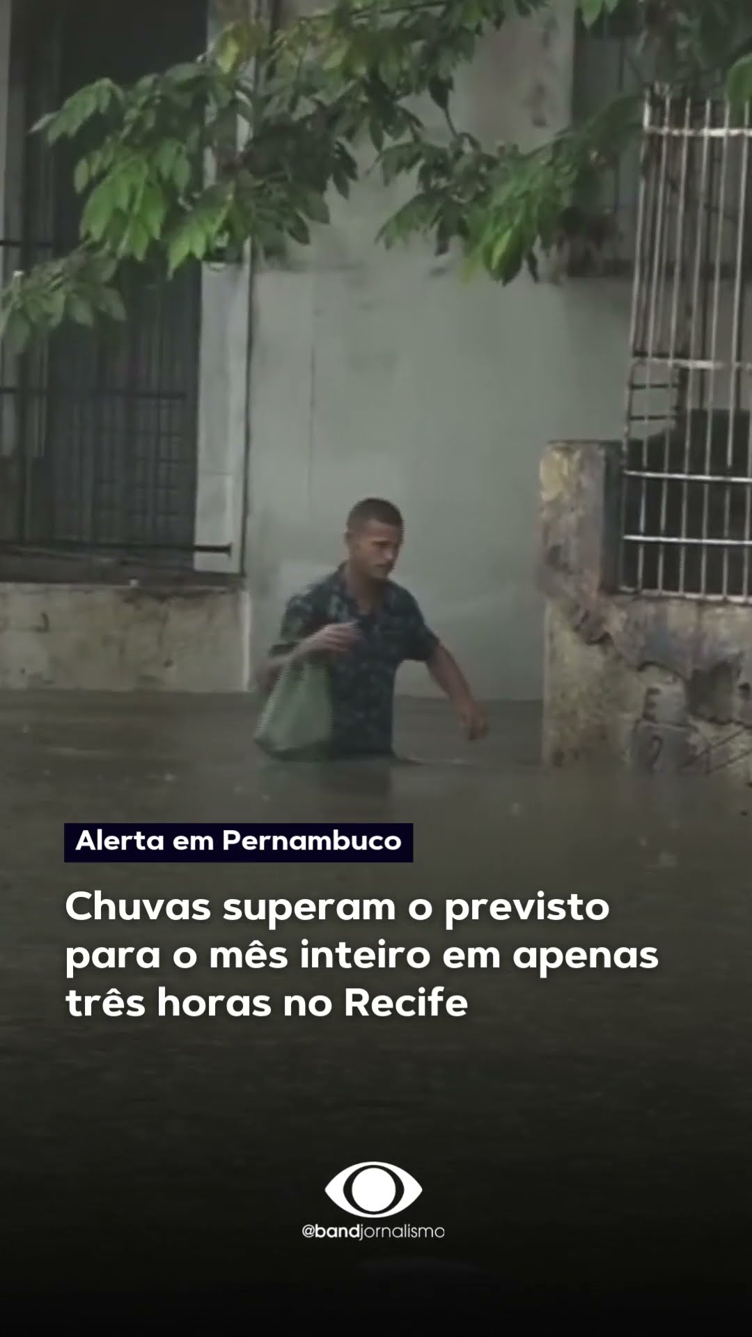 Chuvas no Recife superam o previsto para o mês inteiro em três horas