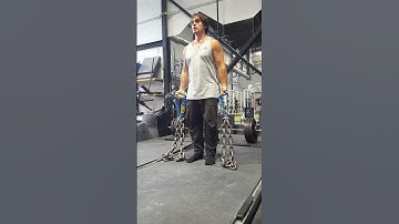 BICEPS CURLS WITH CHAINS 💪