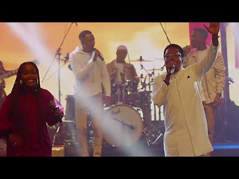 THEPETERJACOBS .feat Onos -SUJADA (Official Live Video)