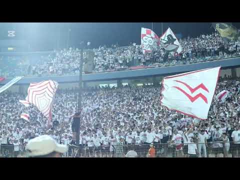 في الكورفا سود جمهور أسود وإن شاء الله ما يسيبوش الفريق لوحده أبد ا كالعادة الوايت نايتس المب