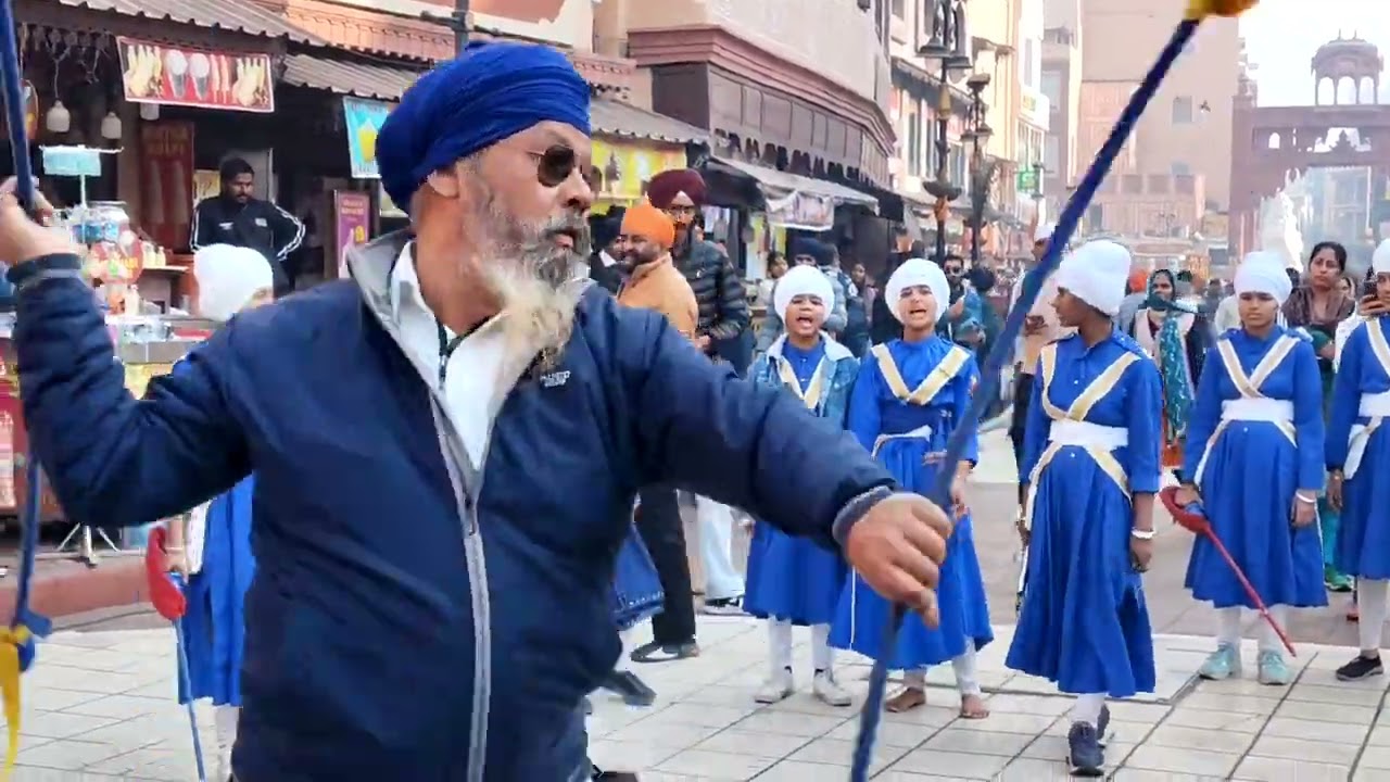 ਵਿਸ਼ਾਲ  ਪ੍ਰਭਾਤ ਫੇਰੀ ਕੱਢੀ ਗਈ ਭਾਈ ਵੀਰ ਸਿੰਘ ਹਾਲ ਤੋਂ🦅⚔️🙏🦅