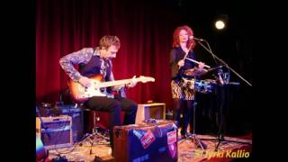 Two Timers - Three Into Two Don't Go (video Jyrki Kallio)