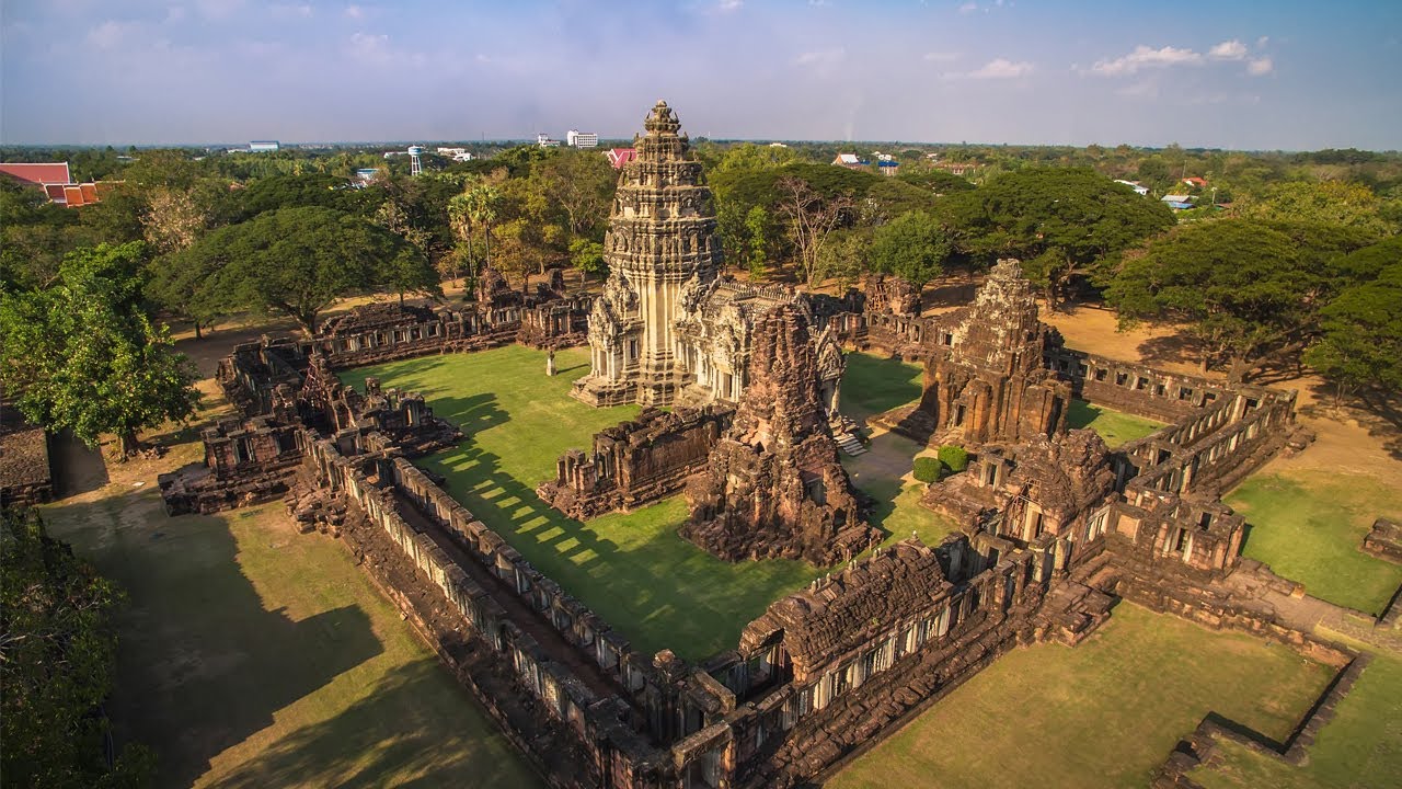 ปราสาทพิมาย (PRASAT PHIMAI)
