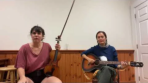 Amy Alvey (fiddle) and Sarah Adams (guitar) play T...