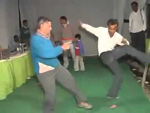 very-funny-drunk-indian-guy-dancing-epic-fail
