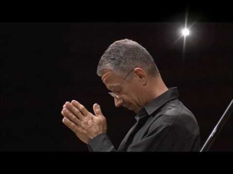 Keith Jarrett Live 2011 No.7: Answer me, My love