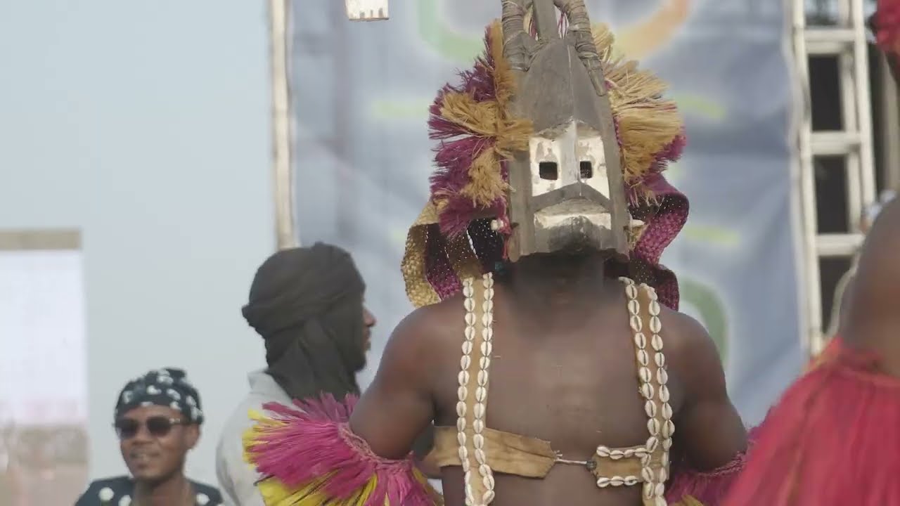 Le Rituel des Masques dogon