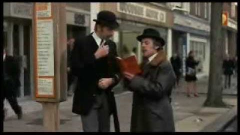 Monty Python - Hungarian phrasebook / Rozmówki węgierskie