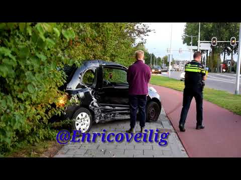 Aanrijding met gewonde, veroorzaker slaat op de vlucht Kanaalweg Capelle aan den IJssel