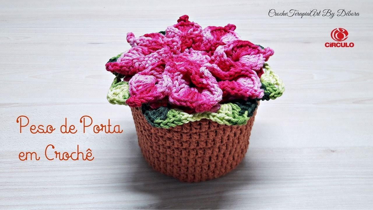 Vaso de Flor   Peso de Porta em Crochê