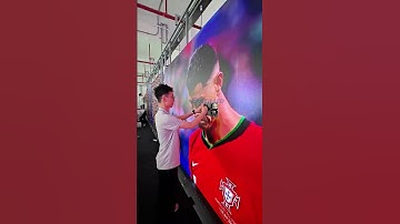 This is the right installation method! ! !#ronaldo #leddisplay
