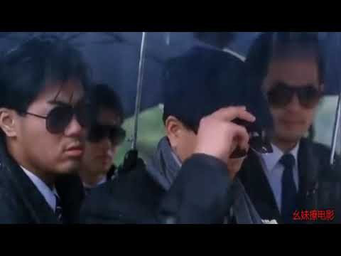 江湖情里周润发和万梓良两位老大出场范，演老大就服万梓良的气场