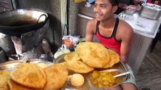 Garma Garam Kachari with Ghugni Curry & Sweet in Kolkata | Street Food India & Travel Places