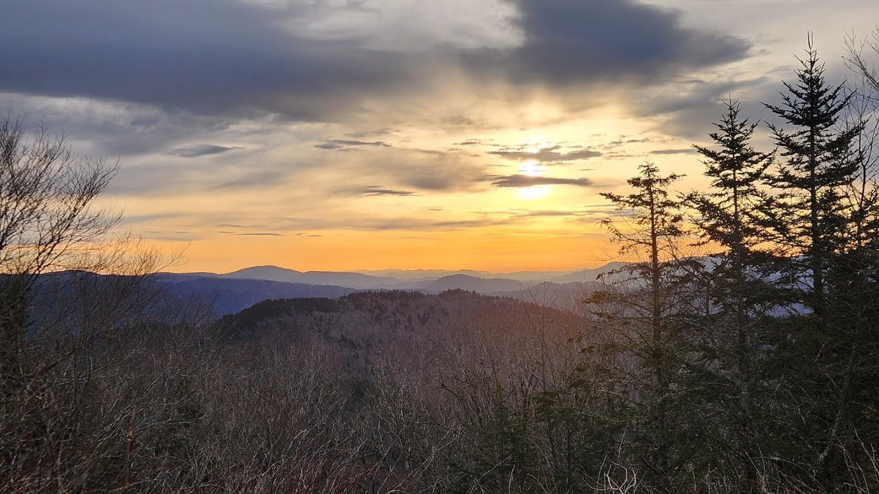 Hiking the start of Charlies Bunion on the Appalachian Trail