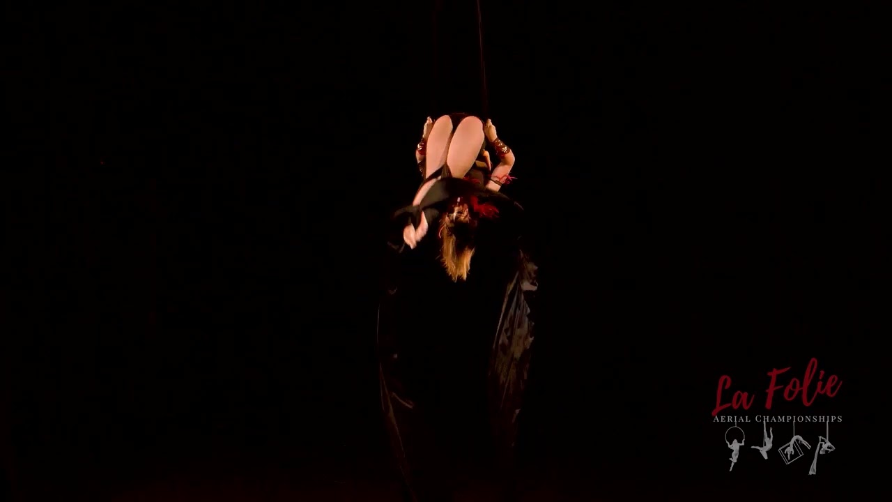 Ashley Wood: Advanced Tissu 1st Place La Folie Aerial Championships 2023