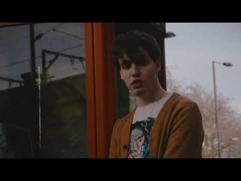 SPINN - Billie Feat. Christie Simpson (Yumi Zouma) (Official Video)