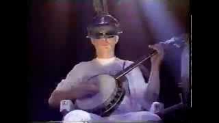 The Grid - Swamp Thing (live on TOTP, 1994)