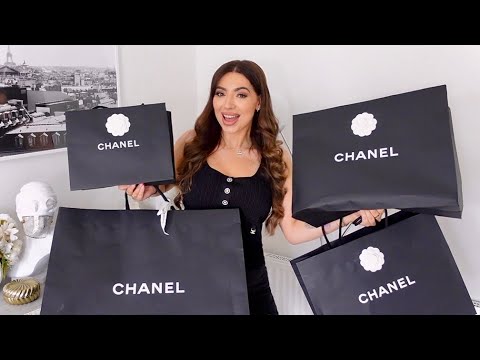 Iconic CHANEL Unboxing! New Bag, Shoes, RTW- 23A Métiers d'Art, Coco Beach,  Spring Summer 23S 