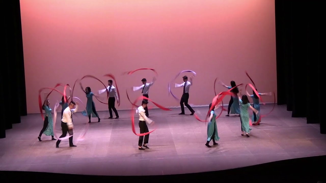 Đêm Việt Nam 2020 Ribbons