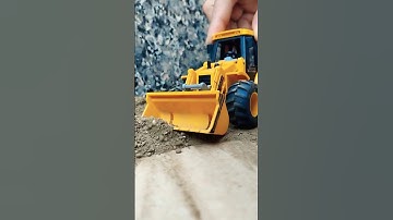 Excavator JCB in Action | Bulldozer loading soil into a TATA Truck | Scale model miniature #machine