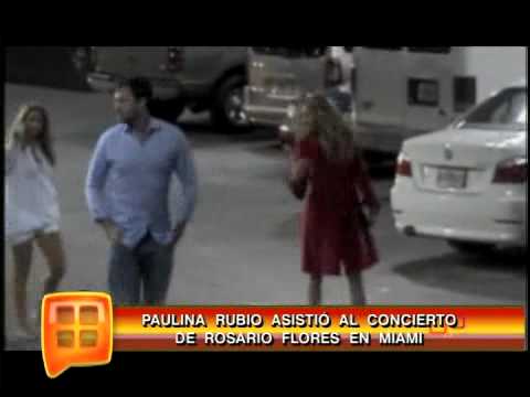 Paulina Rubio asiste al concierto de Rosario Flores en Miami