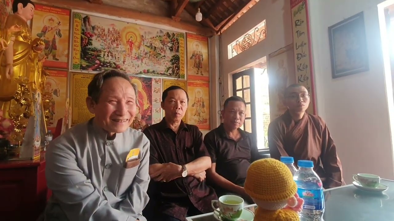 Thiền sư Sử gia Lê Mạnh Thát thăm điền dã chùa Đồng Bụt quê cha thánh Từ Đạo Hạnh