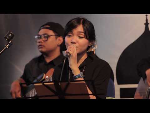 Kunci gitar dating queen ayah