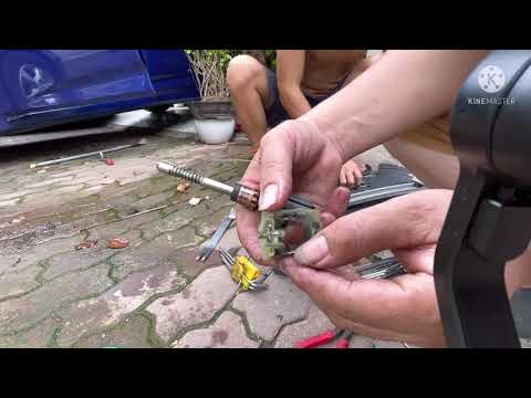 Video Cách vệ sinh và cách khắc phục kẹt mô tơ lên xuống kính - youtube