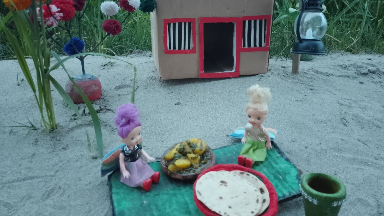 Most Delicious Aloo Palak Recipe 😍 Desi Village Style! 🔥 FS Punjab Mini Food Key |