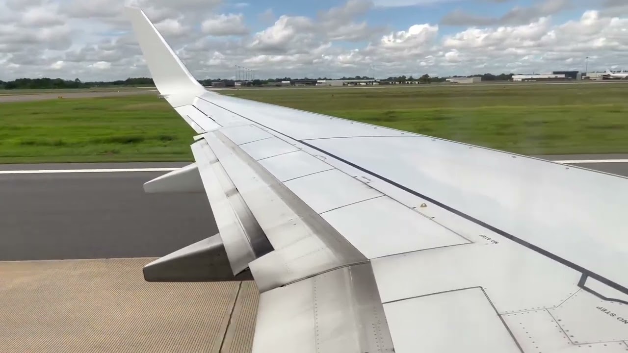 Sunny and Smooth Departure Orlando Int'l. American Airlines 737-800.