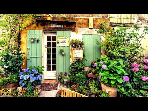 Saignon -  Discovering the Most Beautiful Villages in France - A Wonder Provencal Village