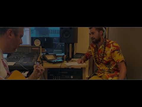 Toy Boy - Bandi Koeck &amp; Marco Adami; Video by Lydia Gaßner