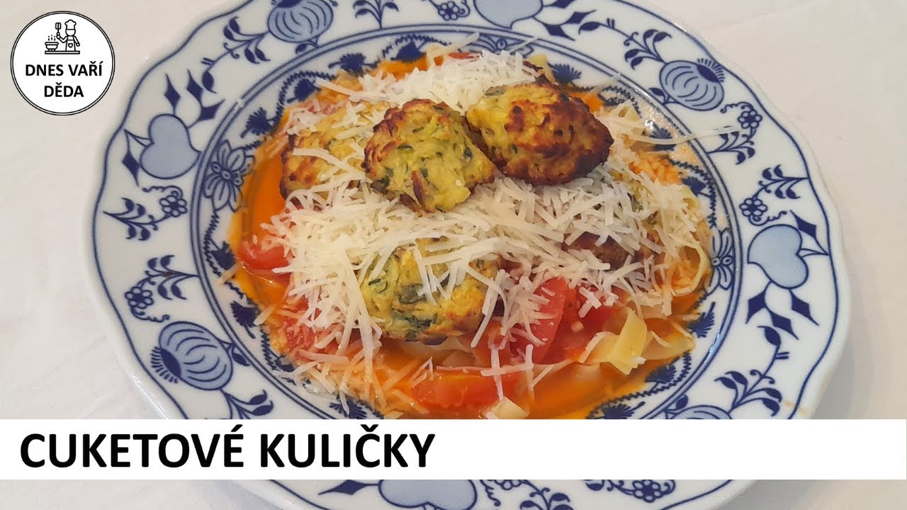 Cuketové kuličky na těstovinách s rajčatovou omáčkou  | Josef Holub