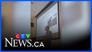 Western prof goes viral for unique lesson screenshot 1