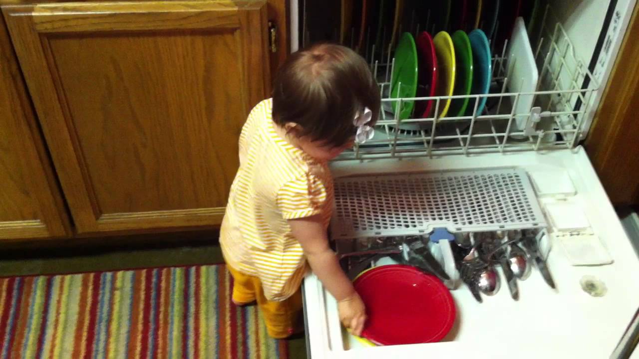 04-23 - Alexa organizing plates - YouTube