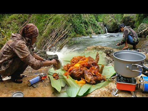 ASMR Belalang goreng pedas | Eating sounds | No talking | ASMR Indonesia #88. 