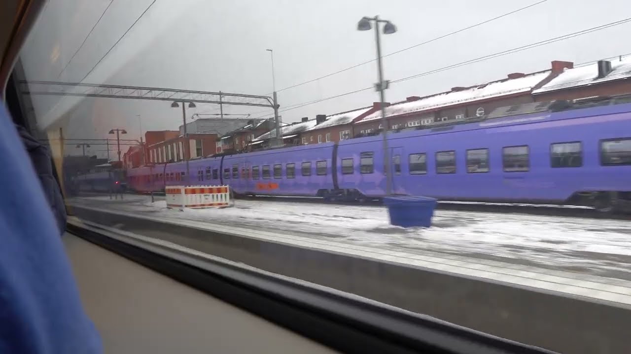 Ankomst till Hässleholm med SJ snabbtåg 536 nya X2000. Februari 2026