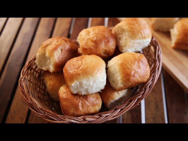 Eggless Ladi Pav | Easy To Make Indian Buns Recipe | Beat Batter Bake With Priyanka | Rajshri Food