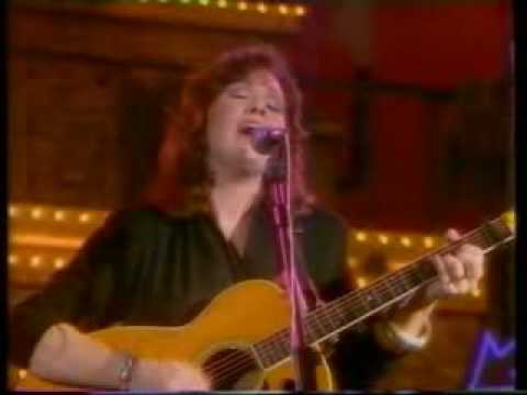 Suzy Bogguss "Live" Wembley 1989 3