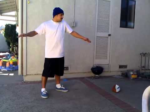 02-09-12 " Izzy-D " Poppin,Gliding,Tutting
